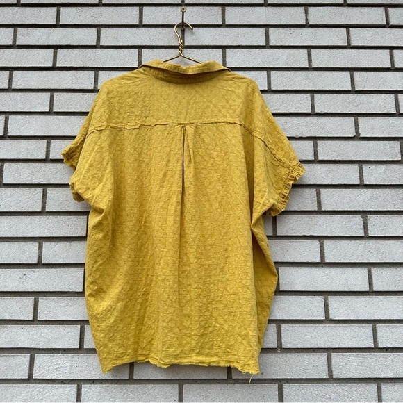 Umgee Gold Mustard Yellow Textured Cotton Button Down High/Low Raw Oversized Top - Picture 7 of 9
